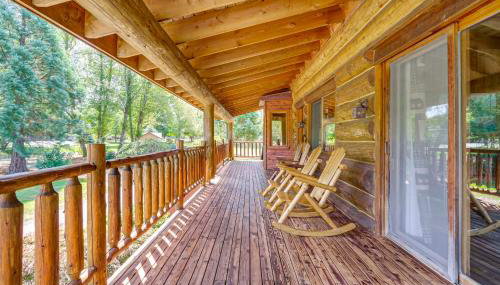 Hot Tub and Deck Dog-Friendly Arlington Cabin - Foto 3