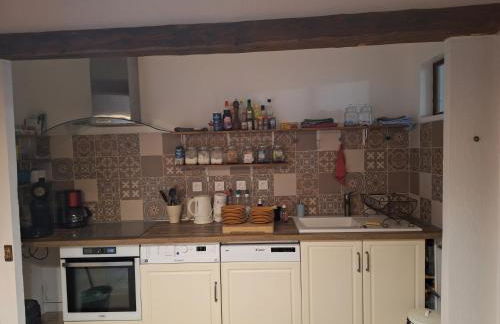 Le Lapin dans la Cour - Foto 7