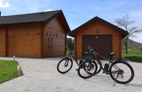 V's place - wooden house with heated pool and outdoor sauna - Foto 51