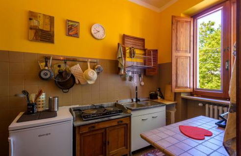 Amazing Apartment In Montefelcino - Photo 21