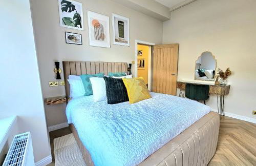 Newly Renovated Gem - Free Parking & Modern Comfort - Foto 26