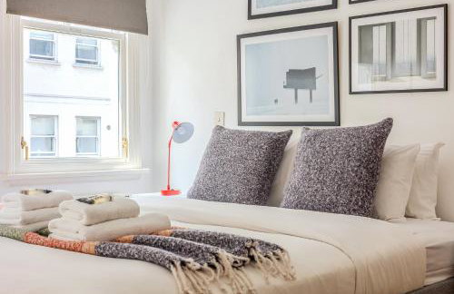 Comfortable modern 1 bedroom Apartment - Photo 7