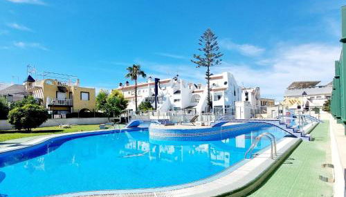 Charming Upper Bungalow with Terrace and Communal Pool in Torrevieja - Foto 4