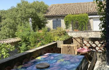 Maison charmante à Orgnac-l'Aven avec piscine partagée. - Photo 31
