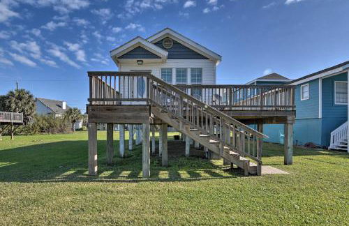 Steps to Beach! Surf Cottage in Galveston - Photo 24