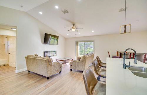Sunny Palm Bay Home with Screened Porch Near Beaches - Foto 4