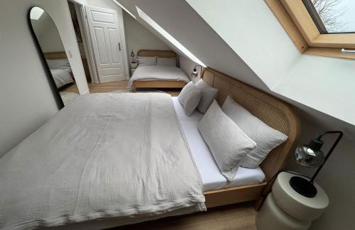ApartNaest Radeberg - vollausgestattete 1 - bis 4-Zimmer Apartments l 24h Zugang per Code l Check-in Anleitung über Posteingang l Parkplatz auf Anfrage l Frühstück optional - Foto 52