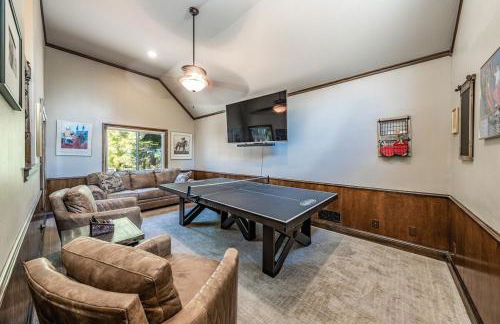 Lux Western Cabin Pool Table Ping Pong Vibes - Foto 24