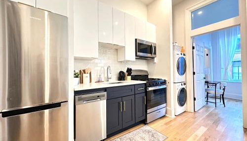 Downtown 1BR Apt with kitchen and laundry, Near Convention Center and PPAC - Foto 3