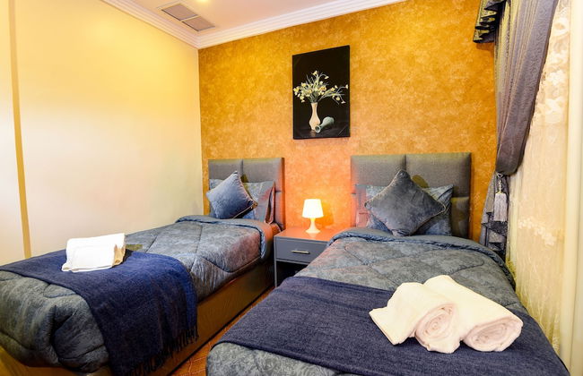 GrandInn Hotel Apartments - Photo 9