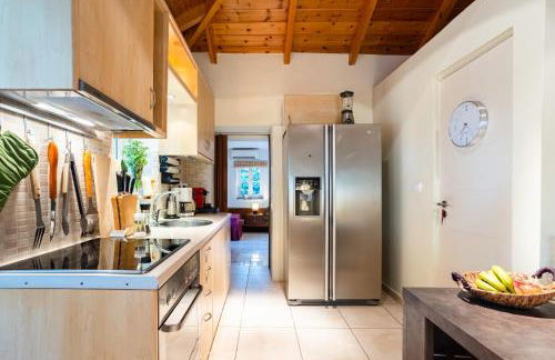 The Secret Garden at Villa Georgia Kalamata - Foto 18