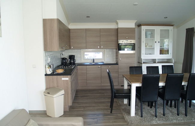 Comfortable Chalet Near Brunssummerheide - Photo 5