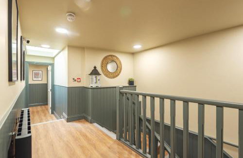 Central Whitchurch - Lowcross House Guest Bedroom 3 - Foto 15