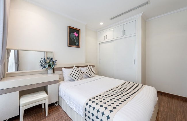 Vinhomes Cozy Apartment - Photo 19