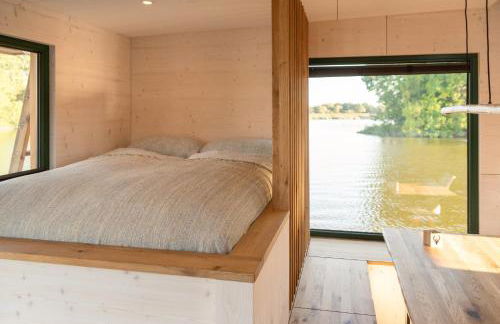 Tiny Hausboot Schwarzwald Maidle mit Dachterrasse und Kamin - Foto 17