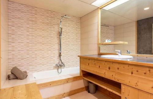 Le plus grand appartement, 150 M2, et la plus belle vue d'Isola 2000 Front de Neige - Photo 25