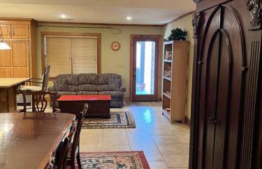 Oxford Chalet Getaway with Lake/Beach Access - Foto 20