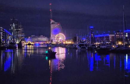 Gemütl Wohnung mit Blick auf den Hafen - Photo 5