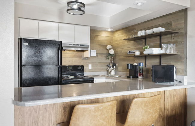 Summer Wind - Private Balcony, Nature Views - Photo 7