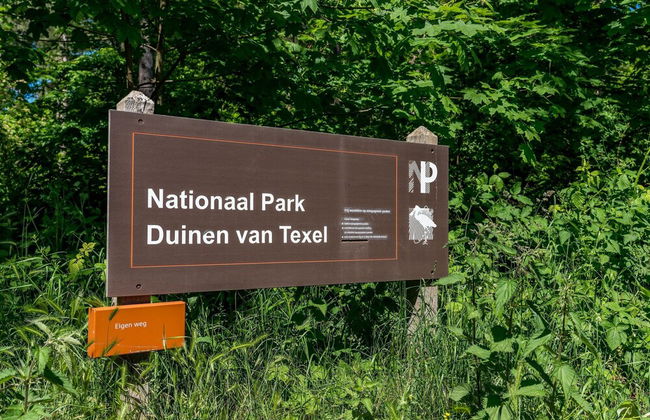 Beautiful Luxurious Villa Situated in Den Burg - Foto 56