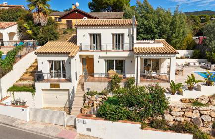 Villa Sadeza - Foto 1