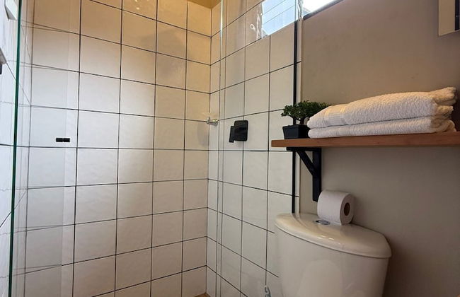 One Living by Roots Rentals - Foto 69