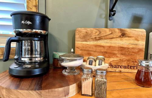 Couples Cottage - Serene Getaway - Foto 13