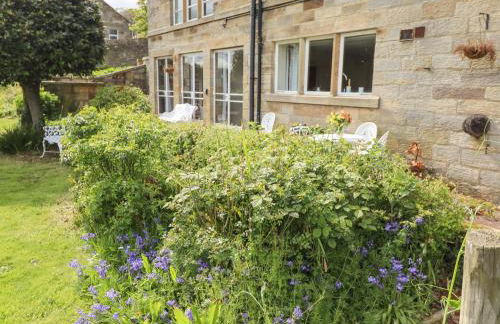 The Garden Apartment - Photo 29