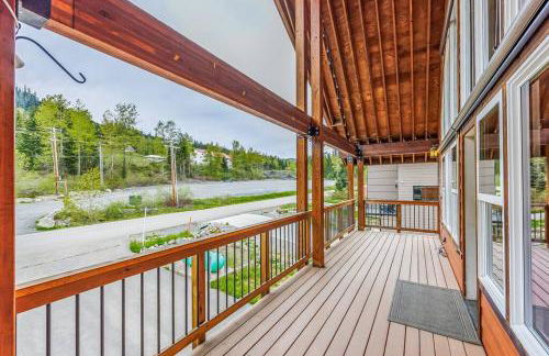 Walk-In Skiing/Tubing Across at Summit East - Foto 15