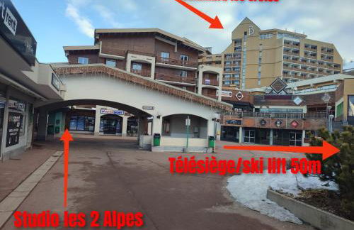 Studio les 2 Alpes au Village 1800m-Commerces et télésiège à 50m-Retour ski au pied - Photo 17