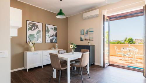 10' from the Sea, Elegant Penthouse with Terrace - Foto 3