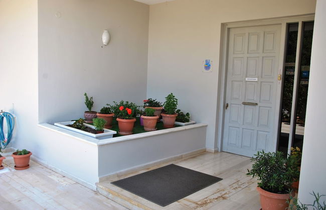 Filoxenia Hotel & Apartments - Photo 23