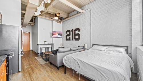 Studio Apt In DT l Parking l Fast Wi-fi l Café - Foto 4