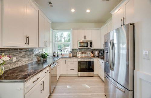 Waterfront Deck with Fire Pit Lake Spokane Gem! - Foto 6