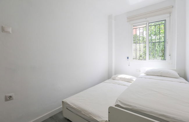 Azahar Gran Plaza in Seville - Foto 24