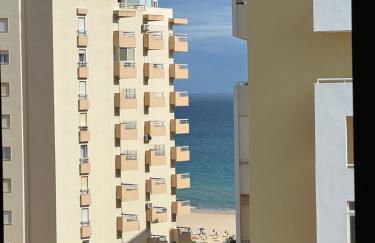 McRamé Design Apt Sea View, Beachfront, Swimming Pool, 2BDR, 2BAR, 6 pax, Praia da Rocha - Foto 28
