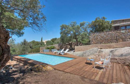 Villa bodri, maison en pierre avec vue mer et piscine chauffée - Foto 37