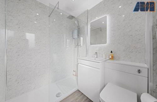 3BR Home in Kilmarnock Sleeps 6 - Foto 9