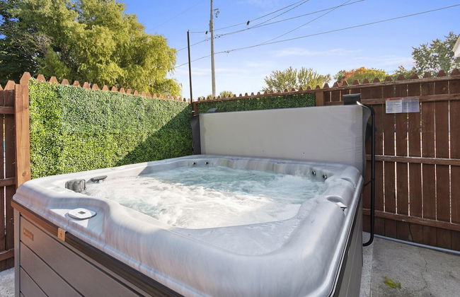 Lazy River Villa - Hottub Fenced Yard Sleeps 11 - Foto 47