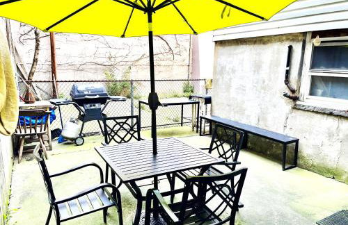 2 Bedroom Apt in LIC, Private WITH BACKYARD ! - Foto 6