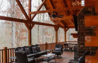 Sleeps 16 Luxury Cabin with Game Room & Hot Tub - Foto 53