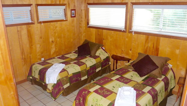 Crescent Palms - Foto 2, Habitación