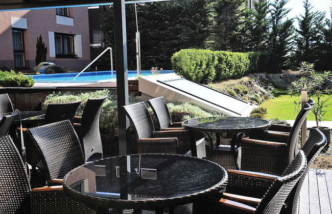 Melrose Apartments 2 - Photo 18