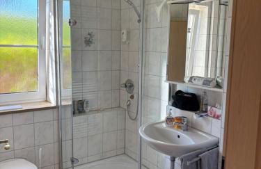 Kleine FeWo mit Seeblick - Foto 7