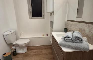 Grand T2 Ajaccio - Proche port et transports - Foto 8