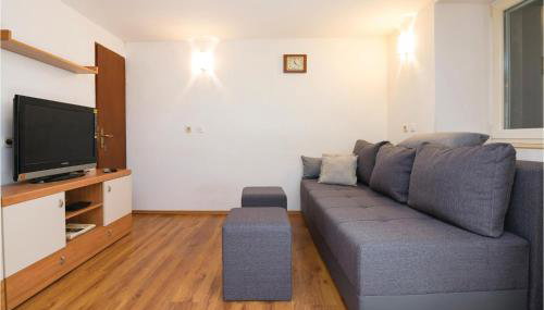 Stunning Home In Veli Iz With Wifi - Foto 2