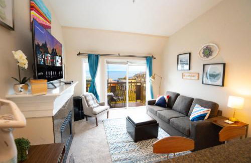 Top Floor Water View Oasis near Space Needle & Cruise - Foto 3