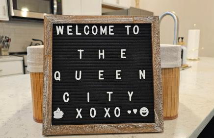 Stylish 3BR Home in CLT, Close to Downtown, Airport, WFH & Parking & Family Friendly & Business Ready - Foto 17