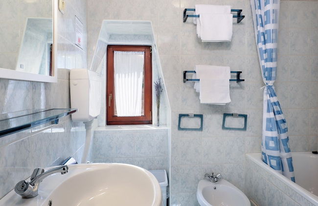 Sunny Holiday Home With Terrace - Foto 15