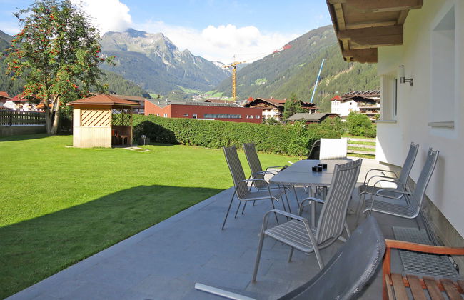 2 bedroom Apartment in Mayrhofen with garden - Photo 7